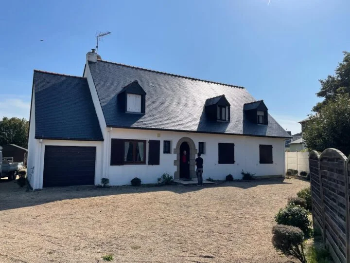 Maison avec toiture neuve